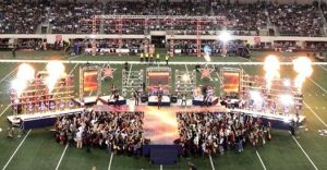 Las Rodajas de Uso Pesado Toman Parte del Festival Vaquero de Fútbol Americano