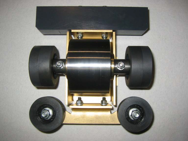 Estudio de Caso: Carretillas Automotrices Ahorran Piezas y Dinero