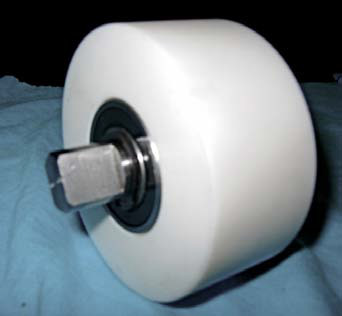 Estudio de Caso: The Machine Center y Triple E Se Unen Para Fabricar Ruedas Ertalyte