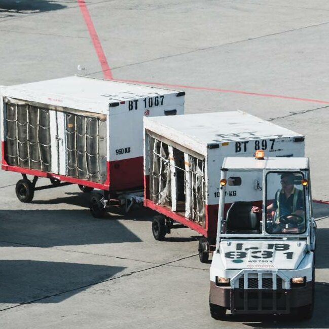 3 Consideraciones al Utilizar Rodajas Industriales de Servicio Pesado en Exteriores